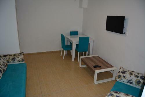 Mavi Butik Apart
