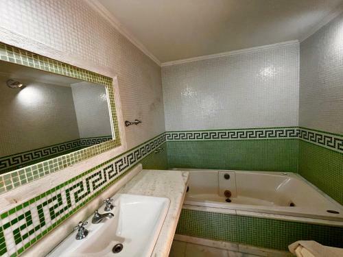 Prime Ferradurinha, Casa Em Condom�nio � Beira Mar