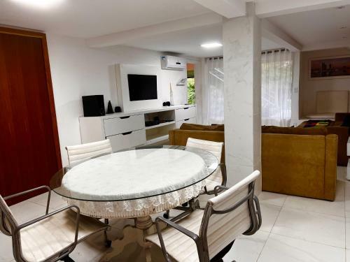 Prime Ferradurinha, Casa Em Condom�nio � Beira Mar