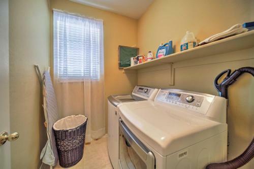 Litchfield Park Abode 19 Mi To Downtown Phoenix!