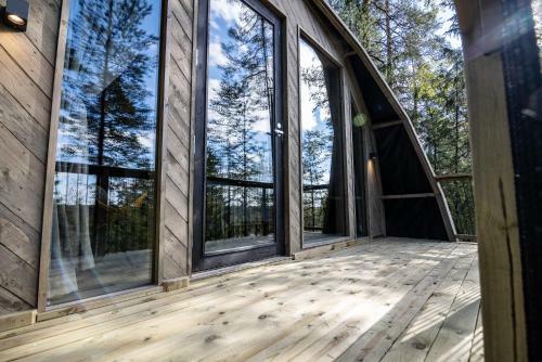 Hotel Haltia Lake Lodge