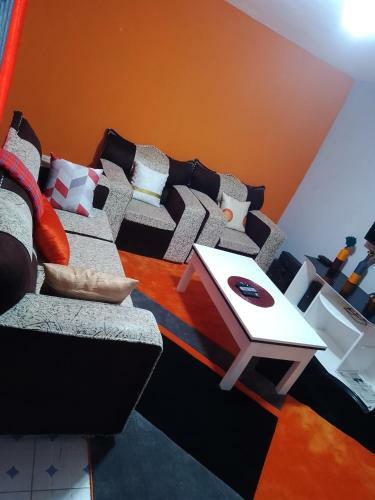 Apartamento Raha Homes