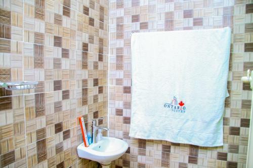 Hotel Ontario Suites