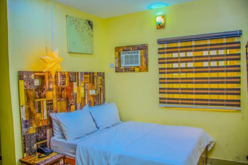 Hotel Ontario Suites