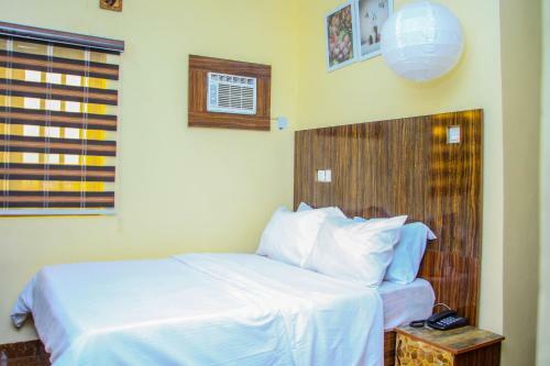 Hotel Ontario Suites