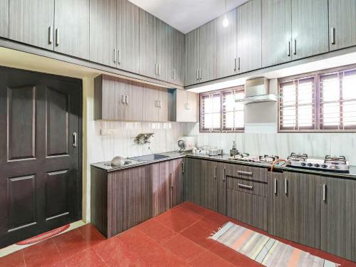 Big Private Villa In Chikmagalur