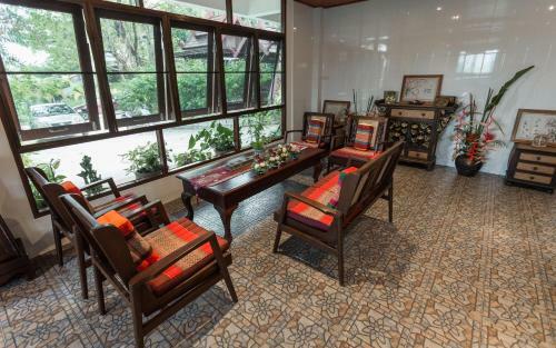 Krabi Villa Phu Khao Private Resort