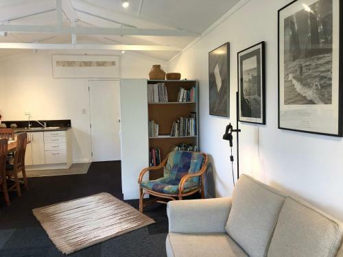 Apartamento @taradise-opunake - Eco-friendly Coastal Hideaway