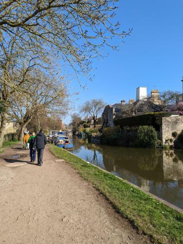 Captivating 1-bed Apartment In Bath With Parking