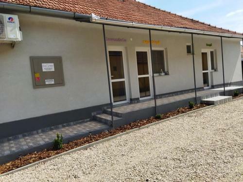 Hostal Cseng? Vend�gh�z