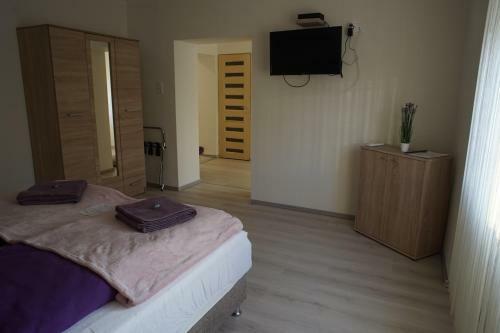 Hostal Cseng? Vend�gh�z