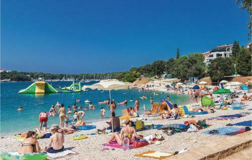 Beautiful Apartment In Galizana With 1 Bedrooms