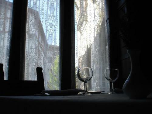 Hostal Ayestaran II
