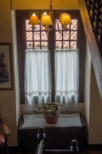 Hostal Ayestaran II