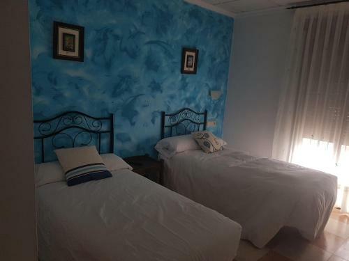 Hostal Caba�as