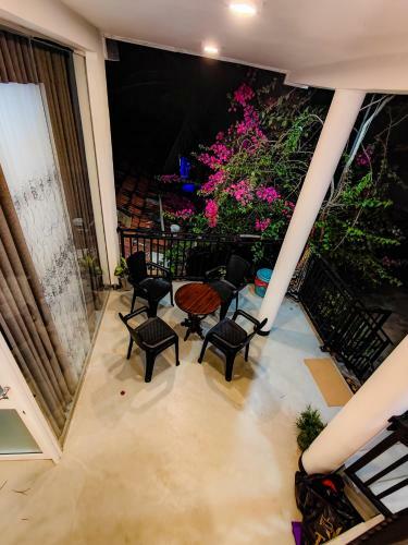 Hostal Flower Shade Villa