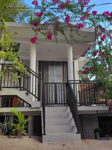 Hostal Flower Shade Villa