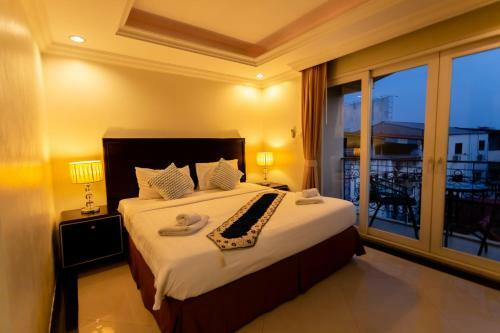 Ivory Palace Hotel