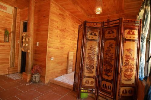 Hotel S�nh Homestay T? Van
