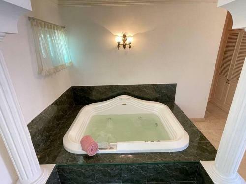 Apartamento Hermosa Residencia Italiana Con Alberca Privada