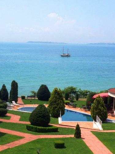 Villa Sun Palace