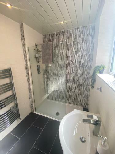 New?the Hottub House Blackpool Pleasure Beach