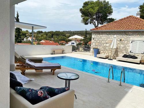 Stylish Villa Marumare Completed 2021 Pool 300m To The Beach
