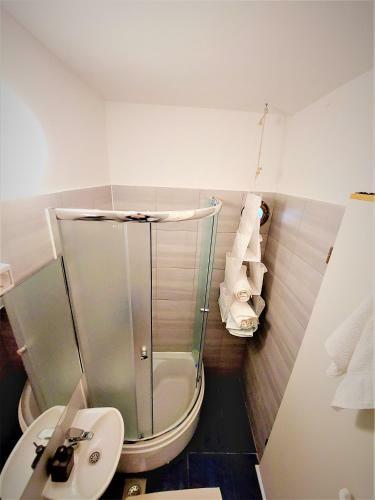 Studio Apartment Murter Center