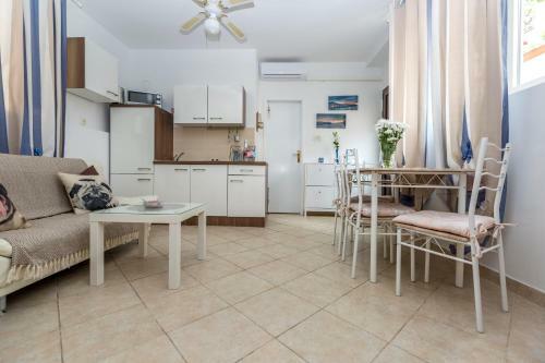 Studio Apartment A&a