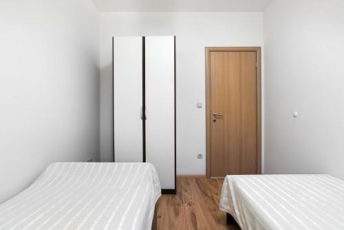 Apartment Dadi?