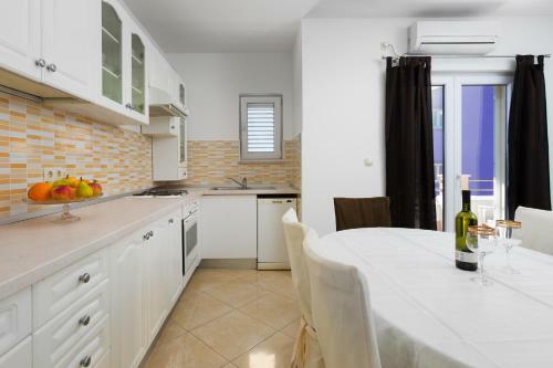 Apartment Dadi?