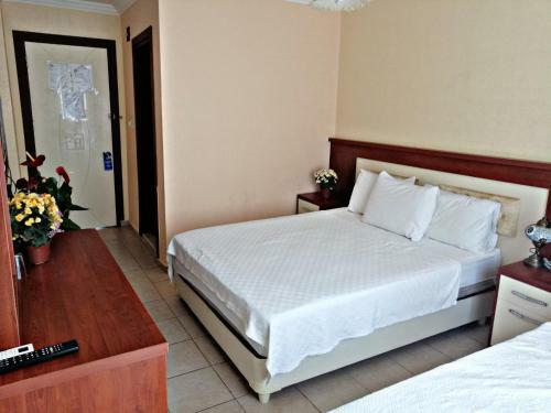 Korykos Hotel