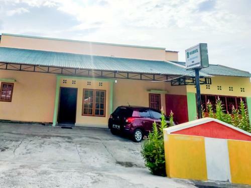 Reddoorz @ Makarios Hotel Poso