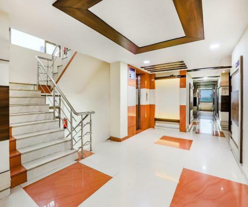 Hotel Amrit Residency