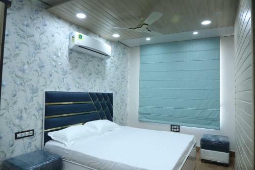 Hostal Onestop