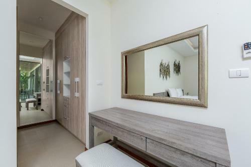 Villa Batam Laem Ka Style By Tropiclook