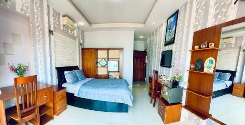 Lucys Hotel