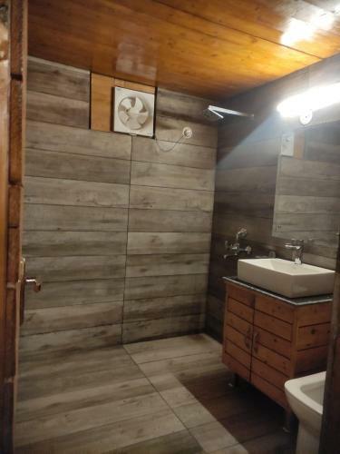 Bed & Breakfast Woods Villa Kasauli