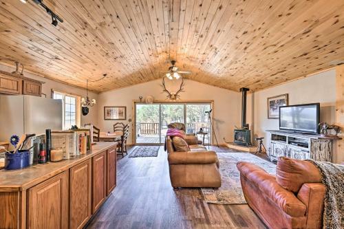 4-season Mountain Escape With Breathtaking View