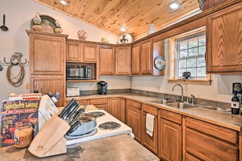 4-season Mountain Escape With Breathtaking View