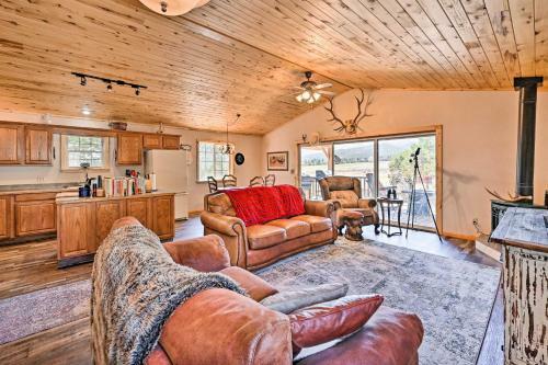 4-season Mountain Escape With Breathtaking View
