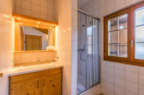 Groot 10 Pers Ski-in Chalet Met Openhaard En Garage