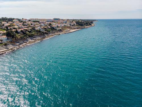 Villa Milena With Pool And Sea View