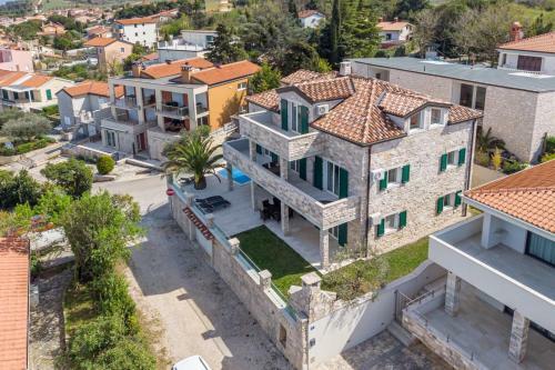 Villa Milena With Pool And Sea View