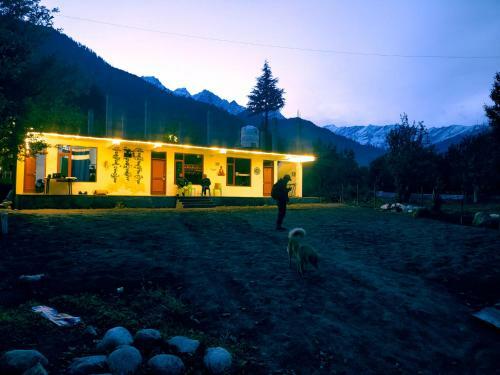 Albergue Peace Stay & Food