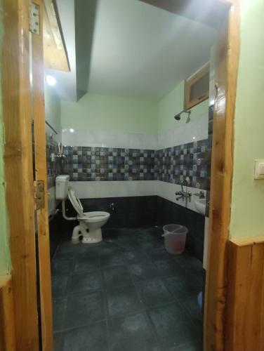 Interval Homestay And Cafe