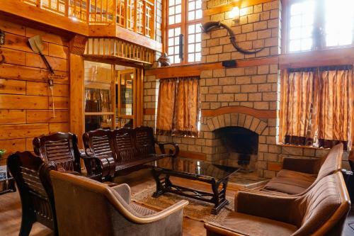 Snow Mount Villa