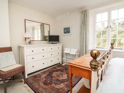 Coastguard Cottage