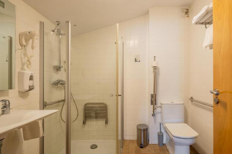 Hostal Izar-ondo
