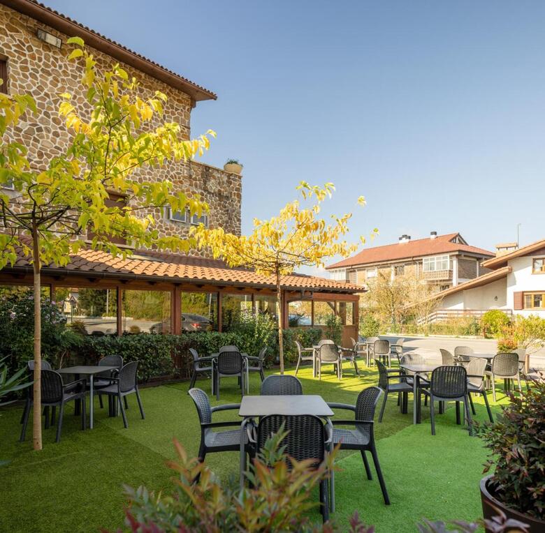 Hostal Izar-ondo